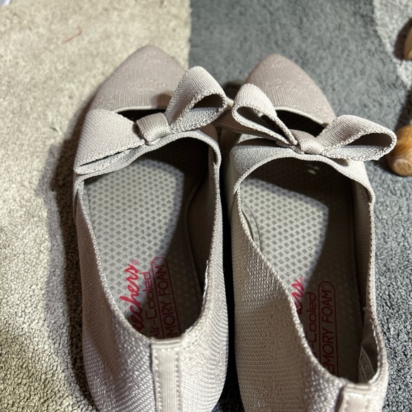 Skechers Cleo Point Feel Good Washable Knit Flats Memory Foam Womens 8.5 Taupe - Picture 2 of 13